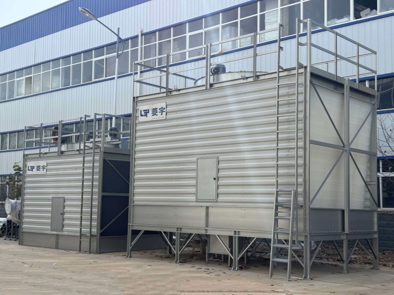 河南郑州菱宇方形横流式标准型与高温型钣金冷却塔实拍案例